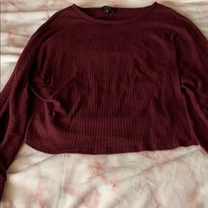 Long sleeve knit top